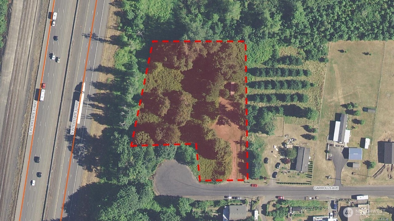 139 Carrolls Avenue Property Photo 1