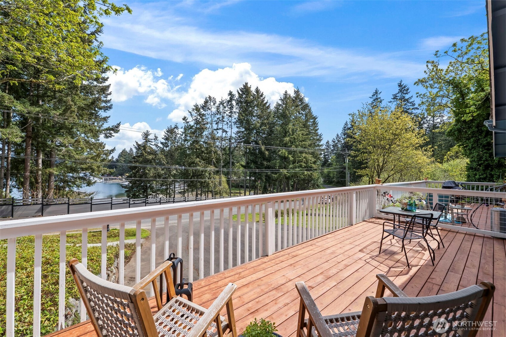 296 298 North Shore Boulevard Property Photo 15