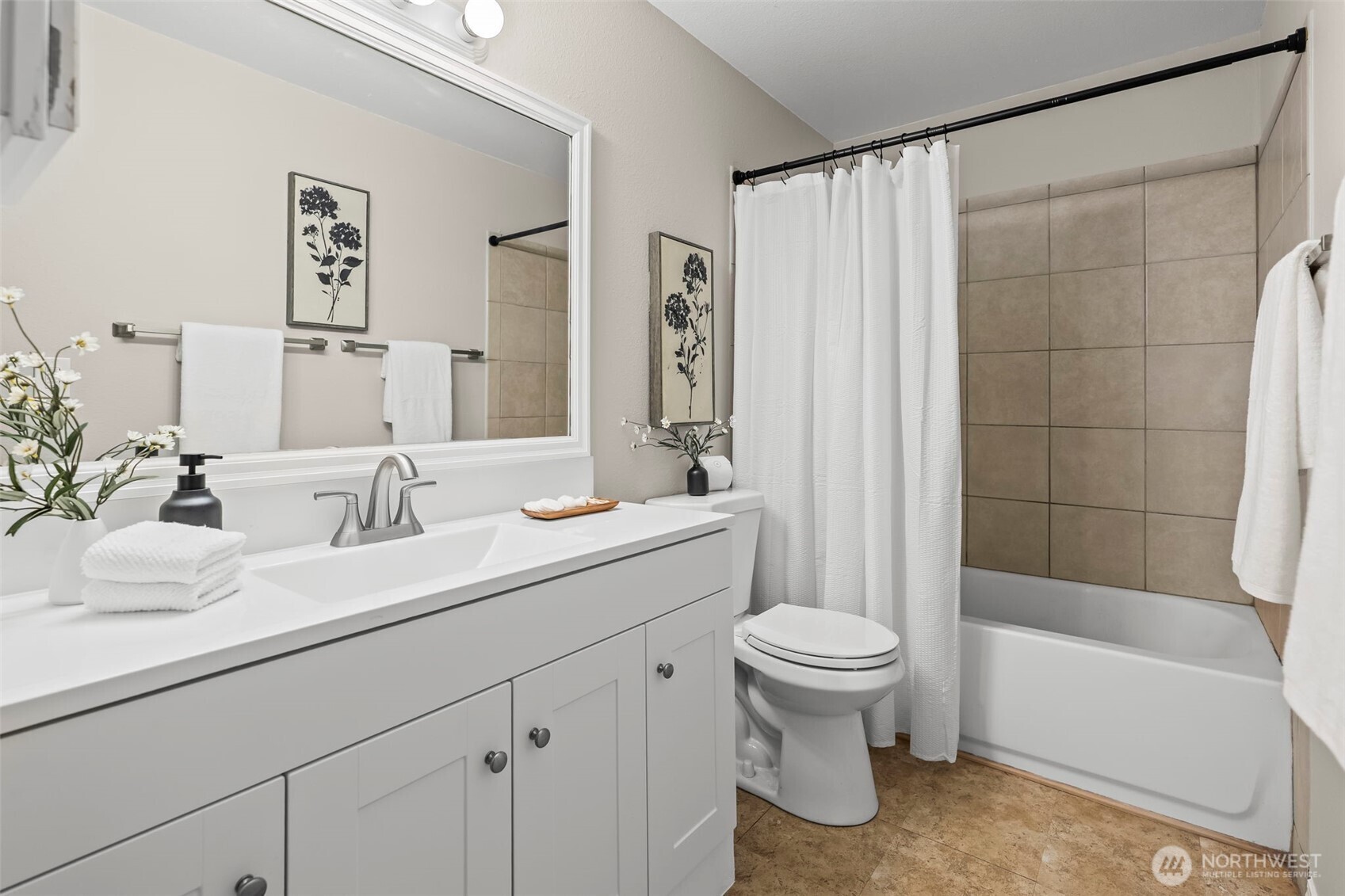 296 298 North Shore Boulevard Property Photo 22