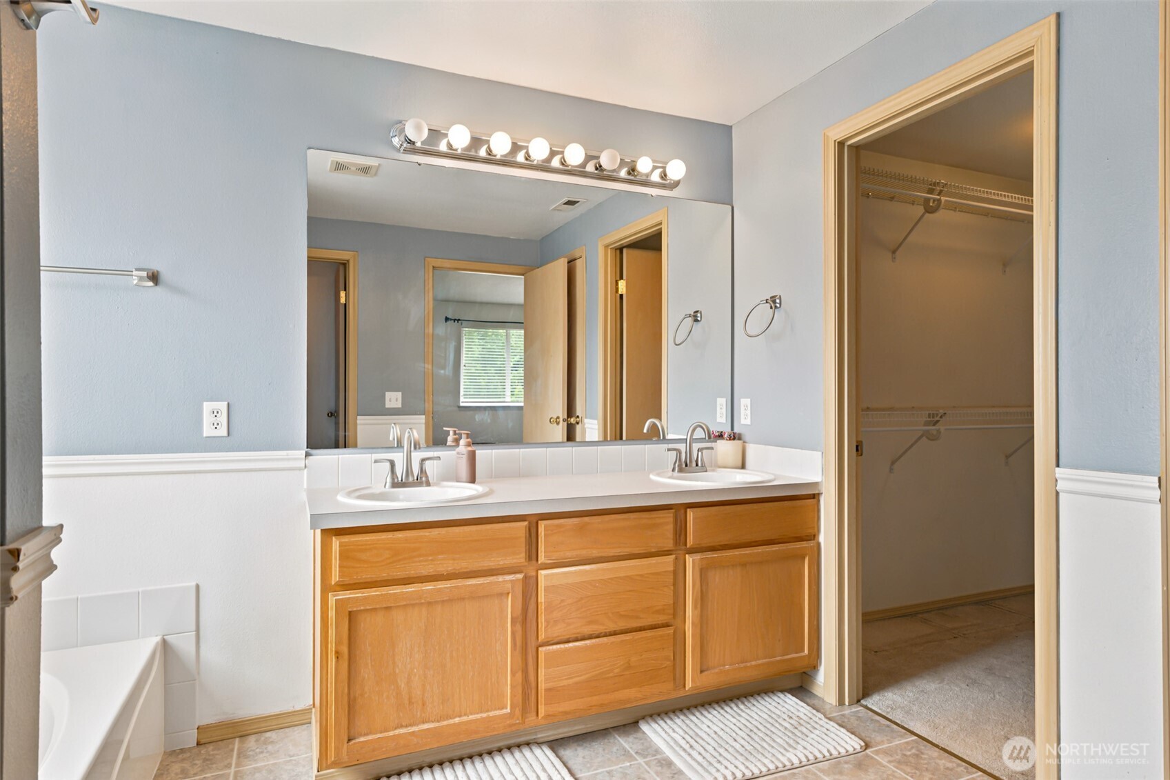 3815 184th Street Property Photo 16