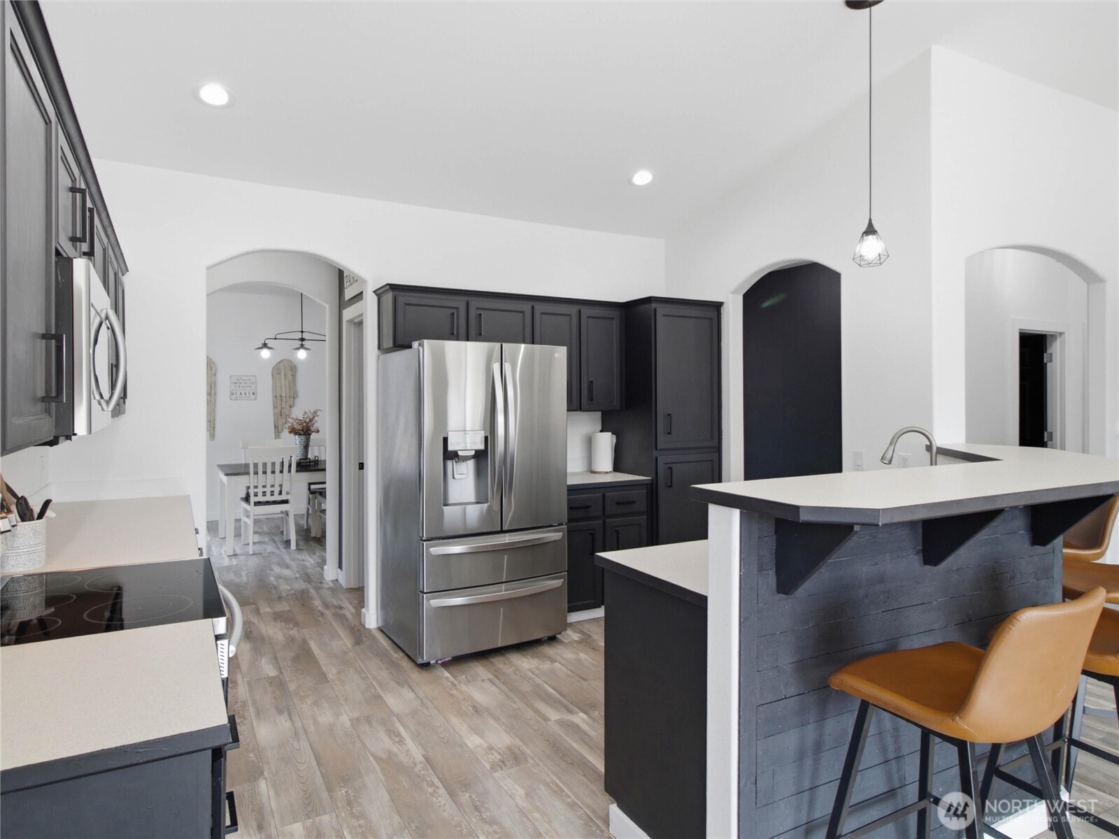 7253 Radius Loop Property Photo 15