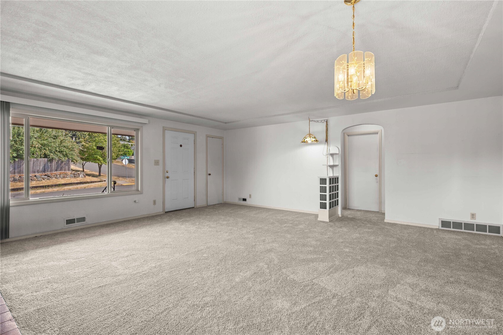 4202 N Cheyenne Street Property Photo 6