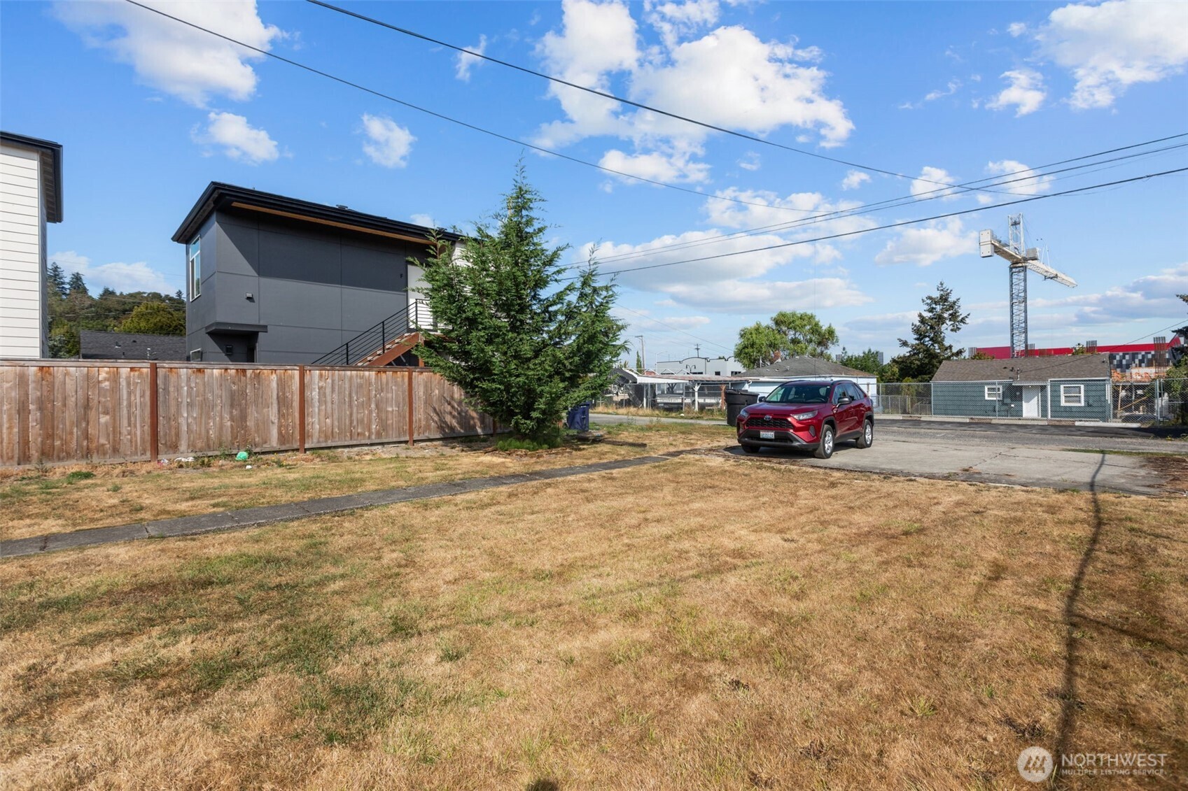 1621 E 32nd Street Property Photo 11