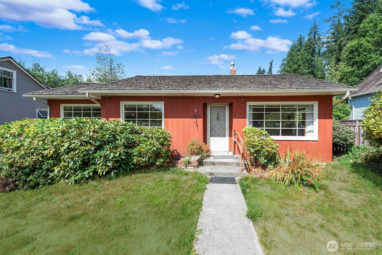 8431 309th Place Property Photo 1