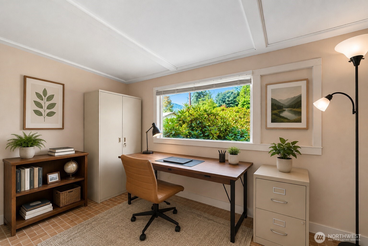 8431 309th Place Property Photo 14