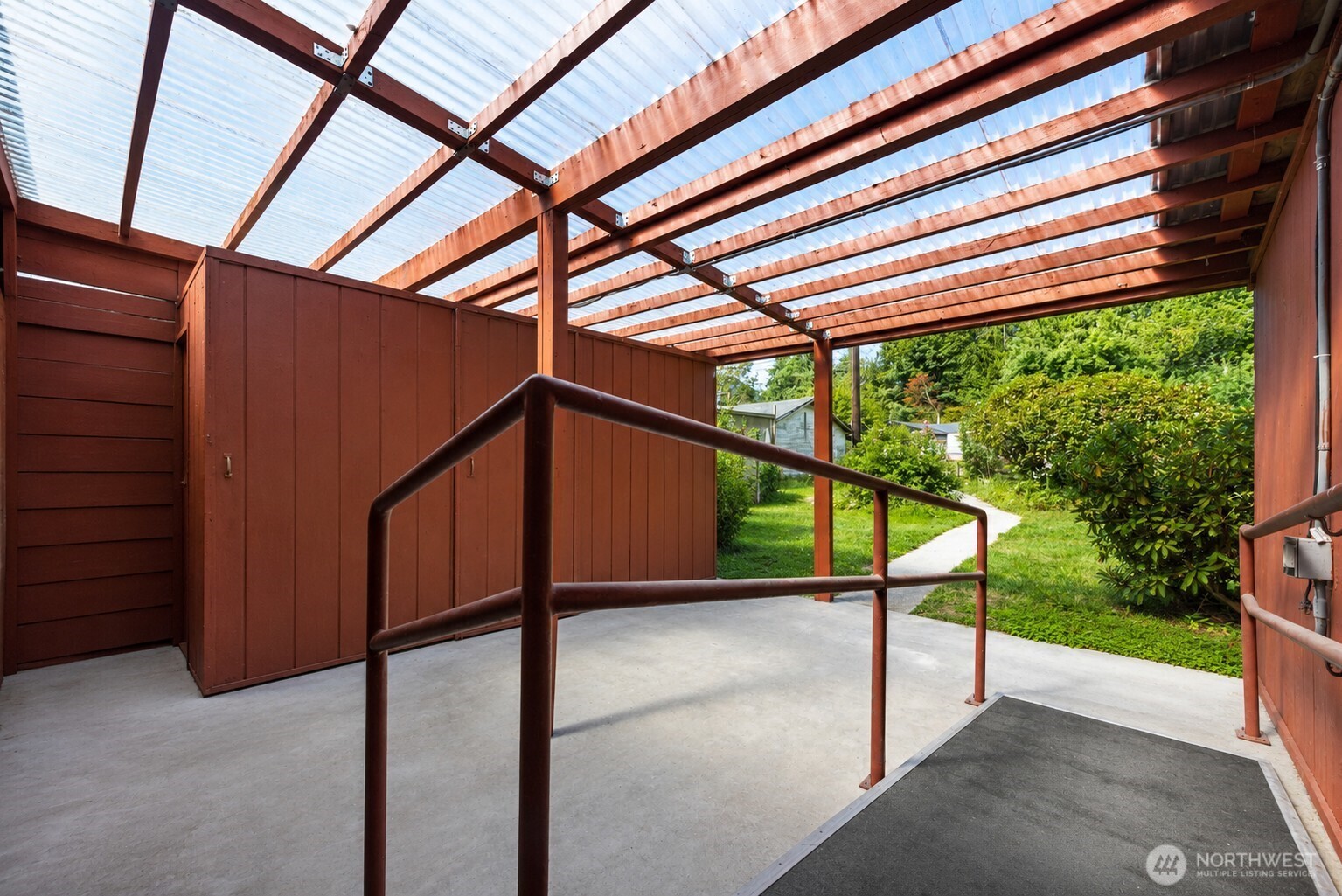 8431 309th Place Property Photo 16