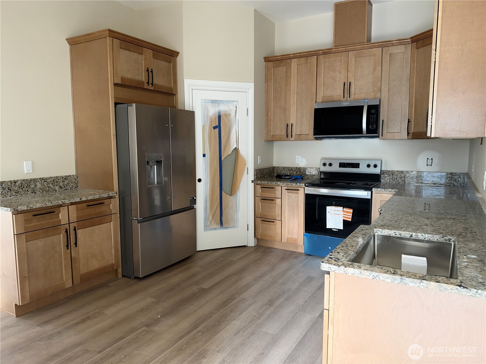 3116 Sanderling Drive Property Photo 5