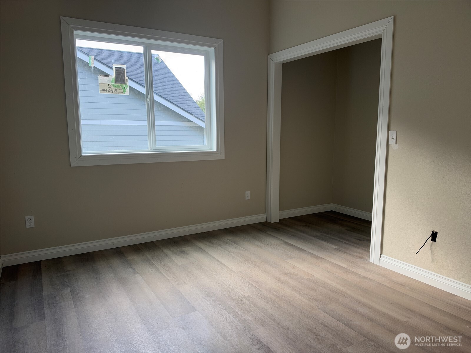 3116 Sanderling Drive Property Photo 11