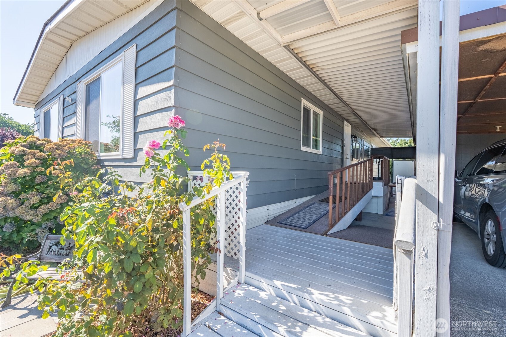 3516 Harrison Avenue N Property Photo 28