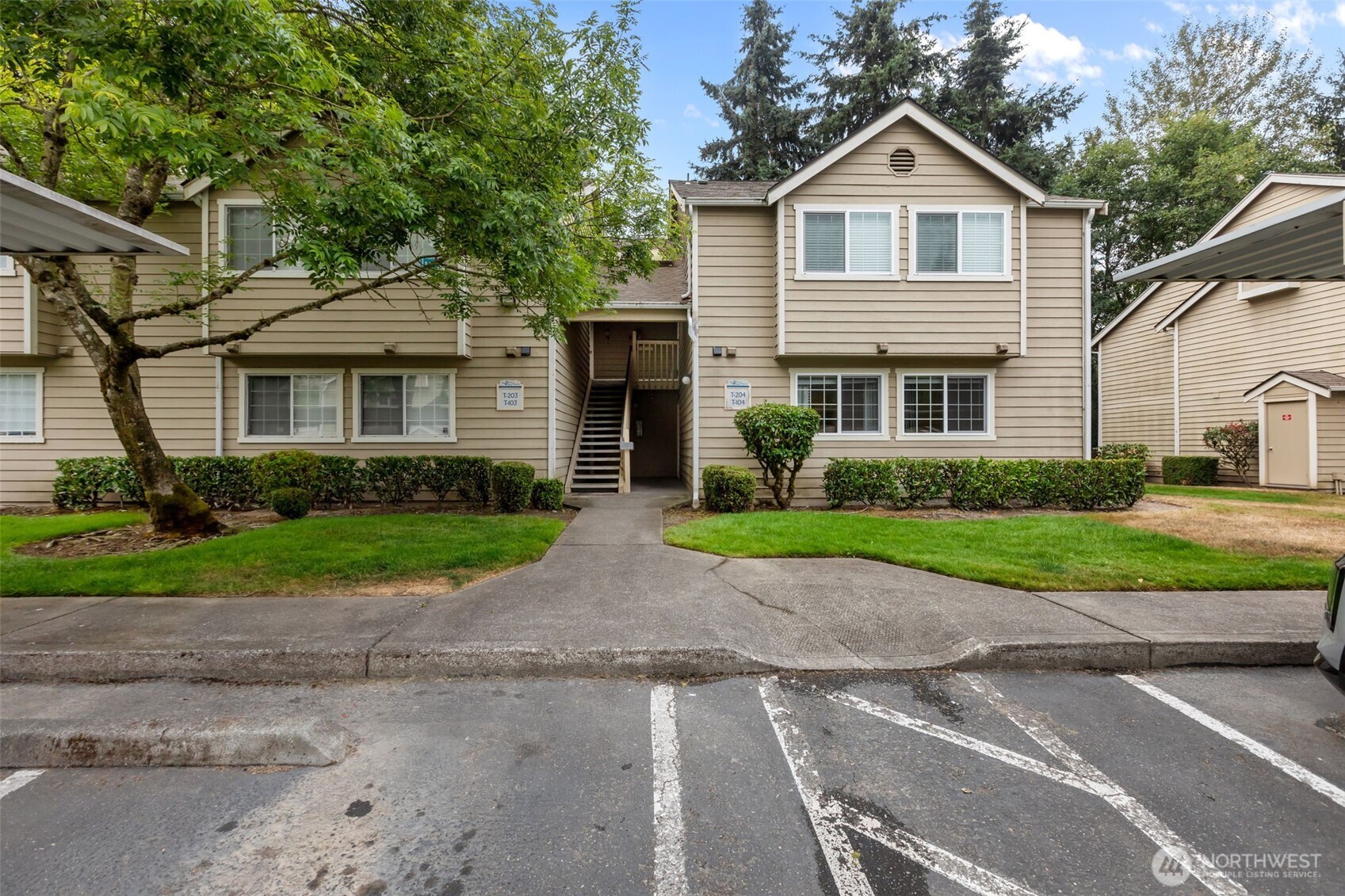1843 S 286th Lane T104 Property Photo 1