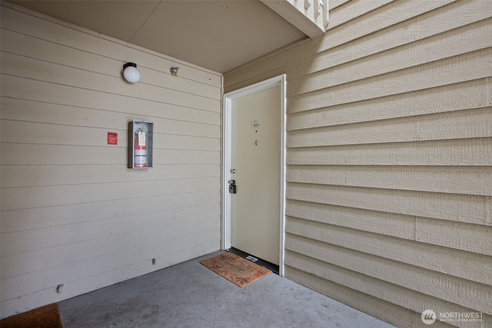 1843 S 286th Lane T104 Property Photo 2