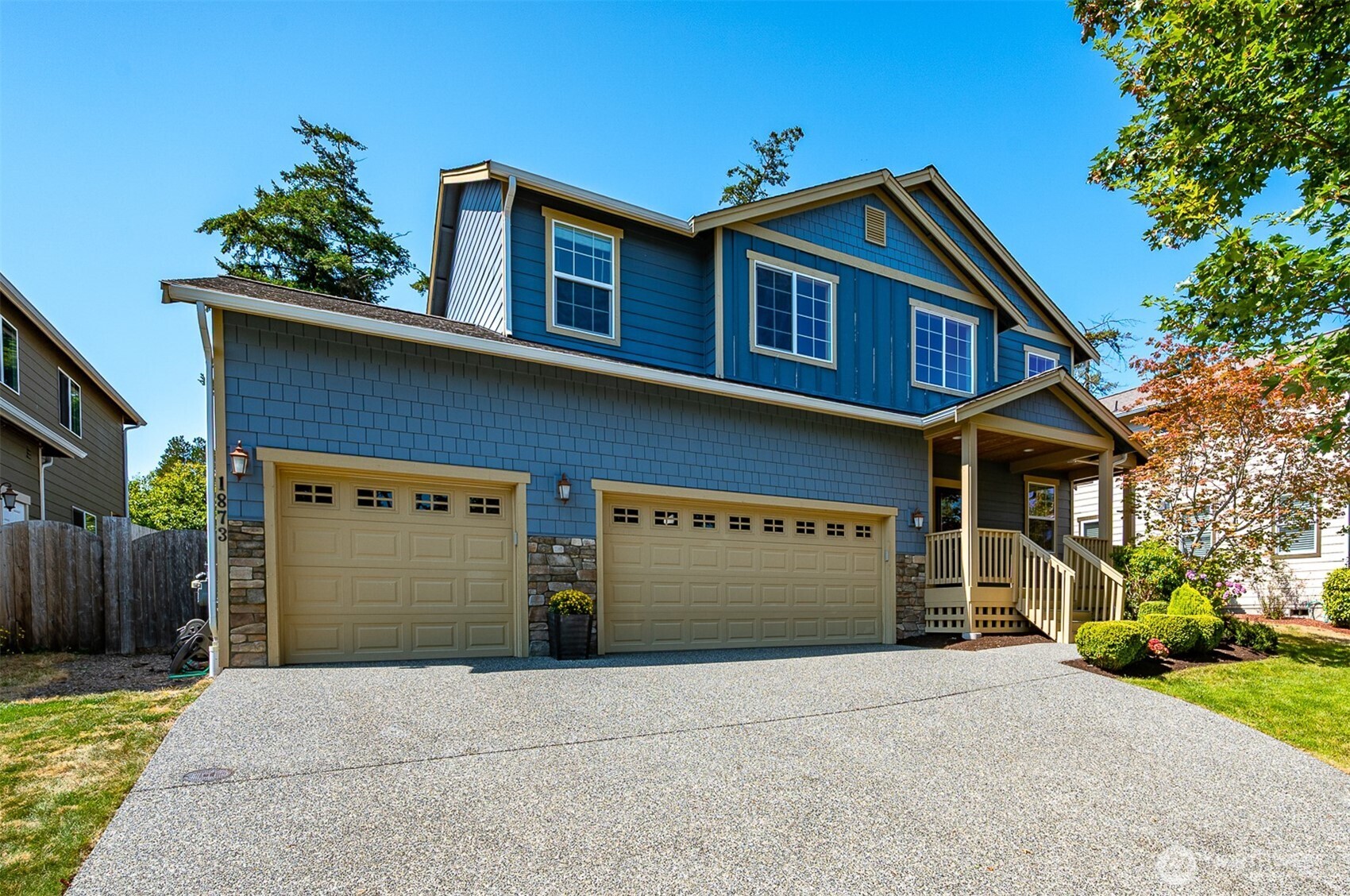 1873 Sw Downfield Way Property Photo 4