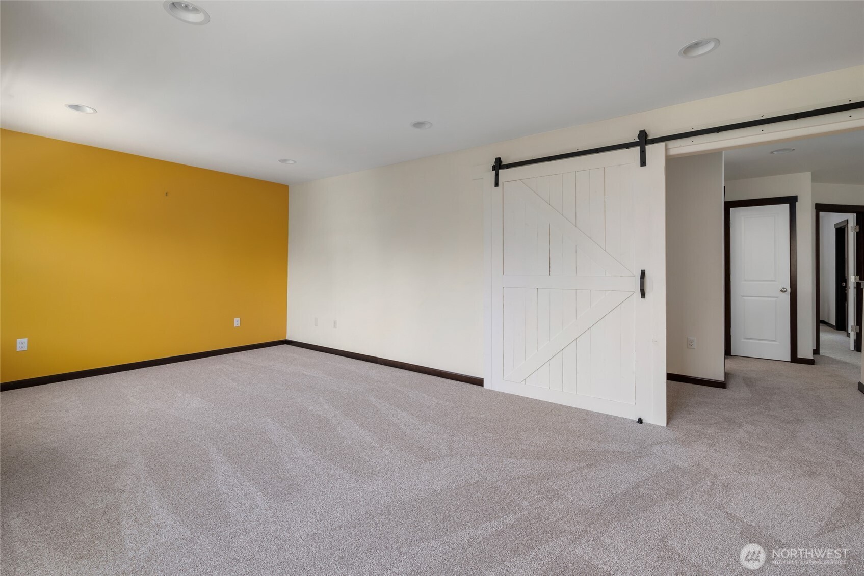 1873 Sw Downfield Way Property Photo 30