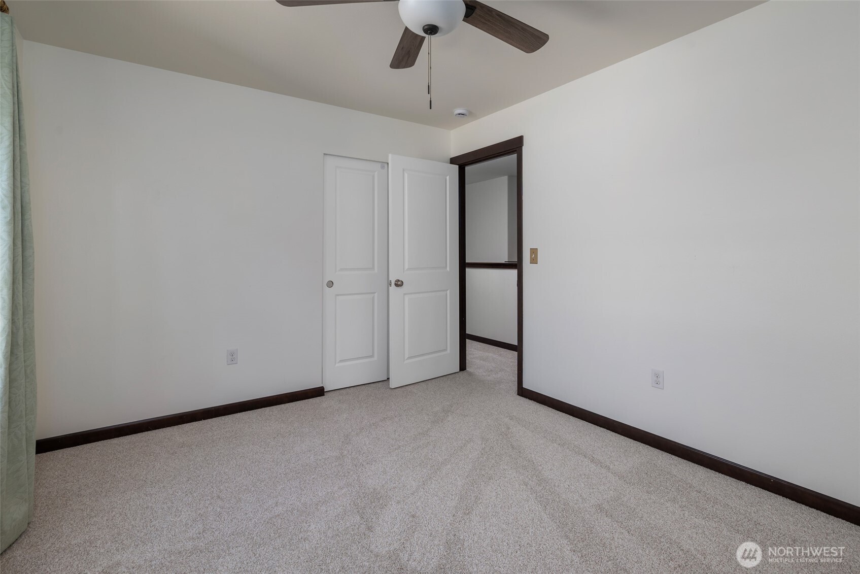1873 Sw Downfield Way Property Photo 31