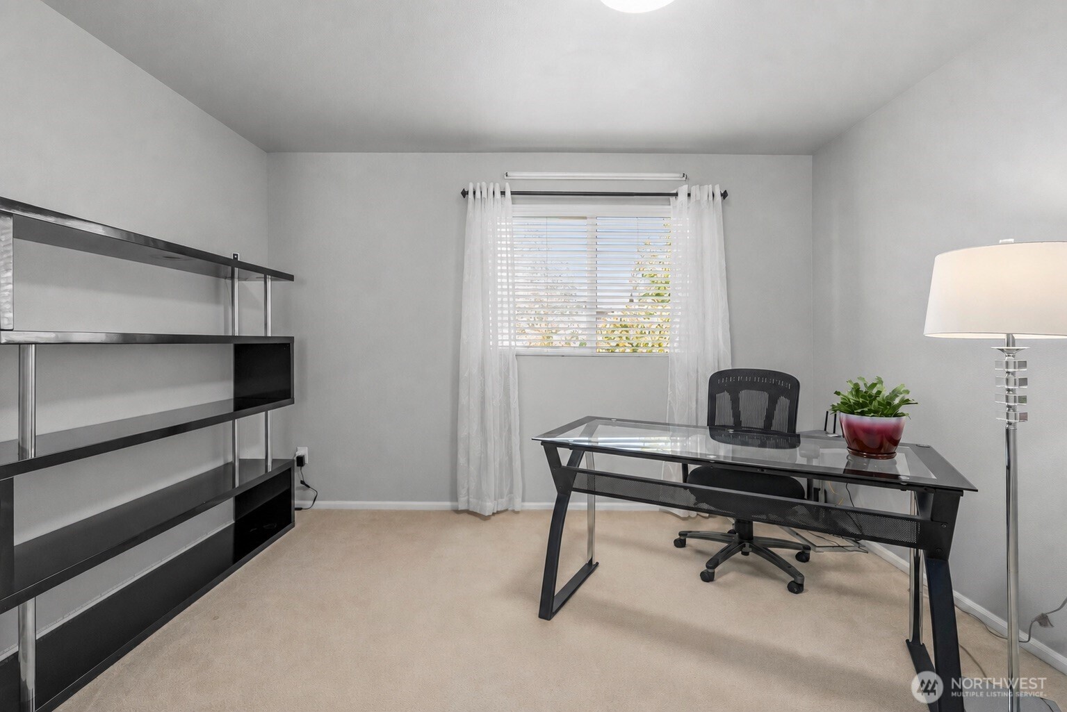 16901 Woodside Drive Property Photo 18