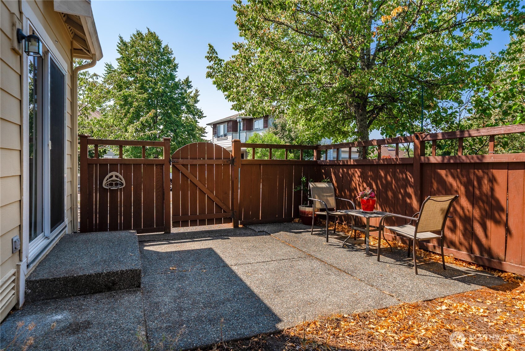 16901 Woodside Drive Property Photo 25