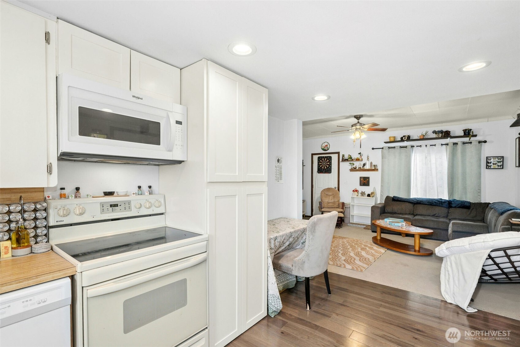 515 1st Street Property Photo 11