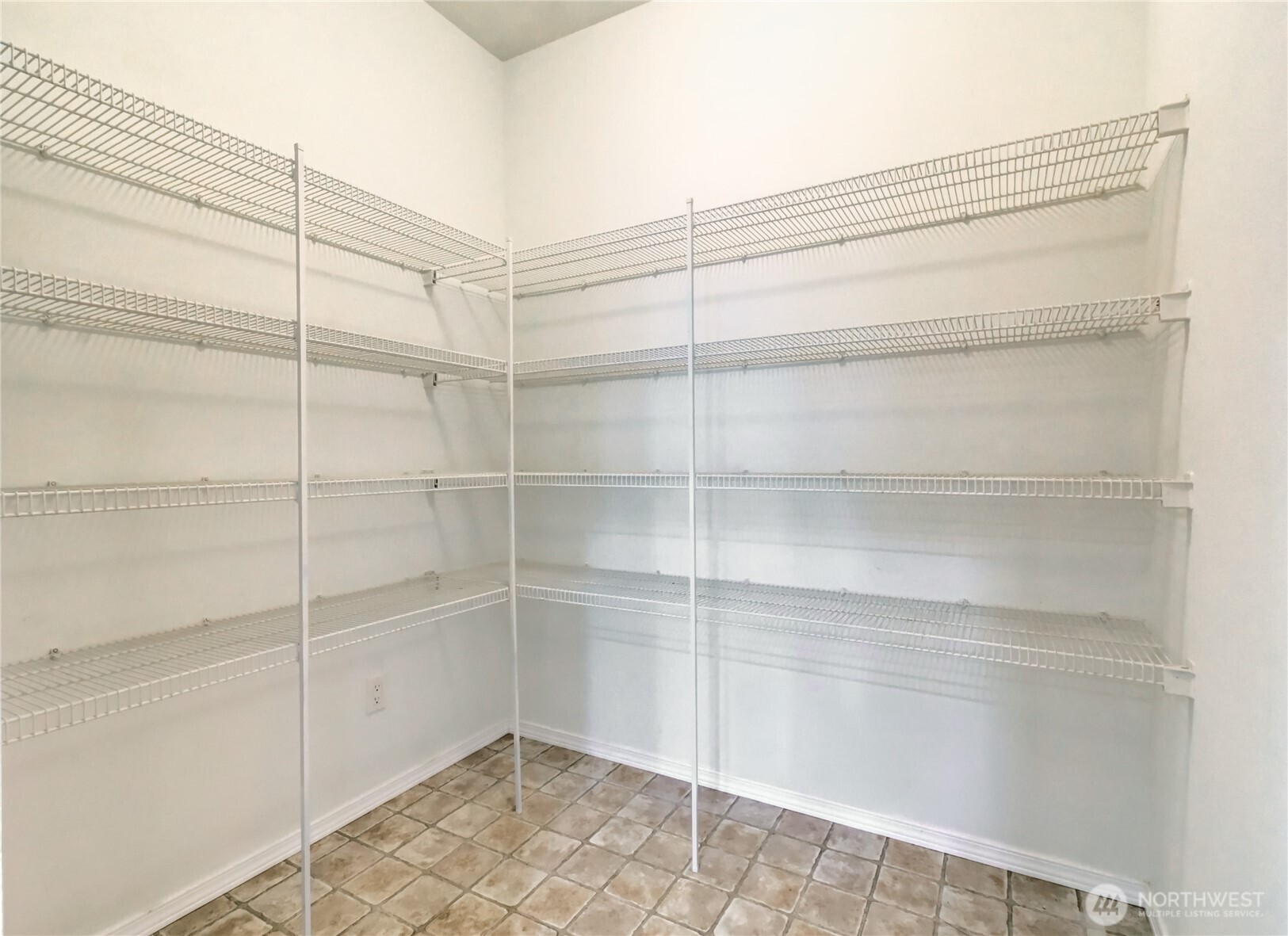 22126 102nd Place Property Photo 13