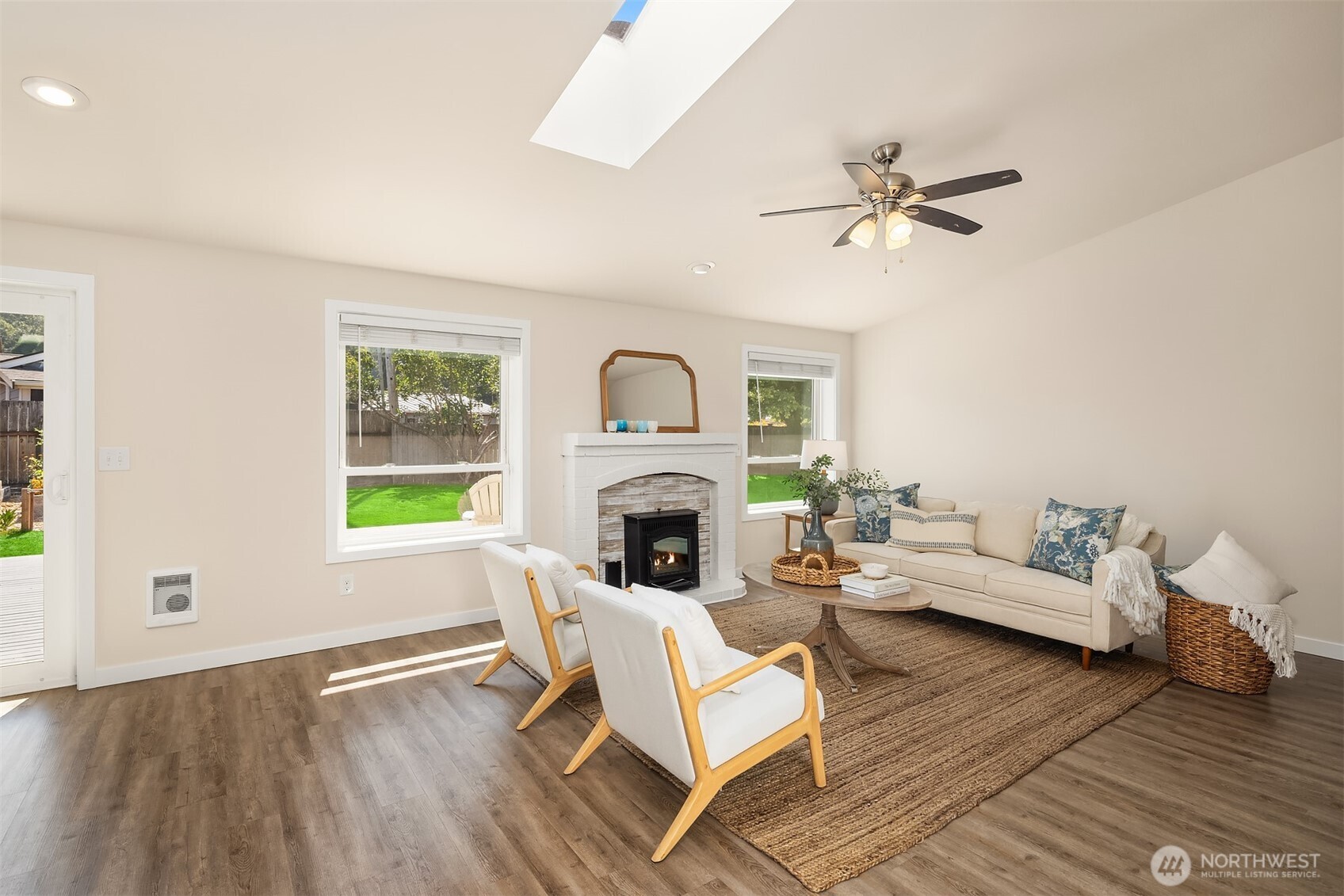 15012 132nd Avenue Property Photo 8