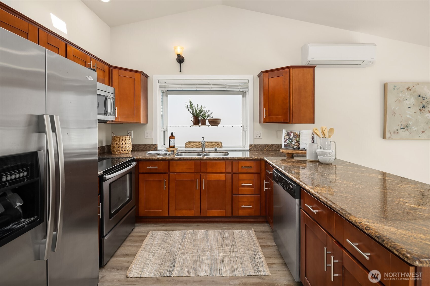 15012 132nd Avenue Property Photo 12