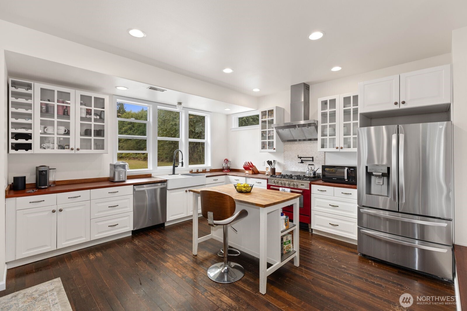 13724 Whites Road Property Photo 10