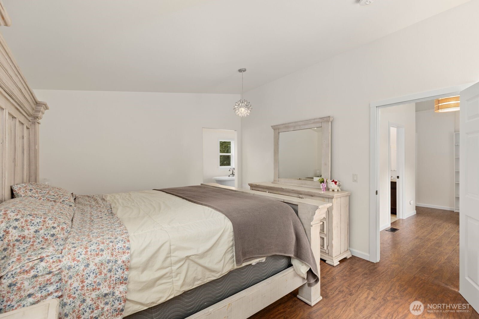 13724 Whites Road Property Photo 18