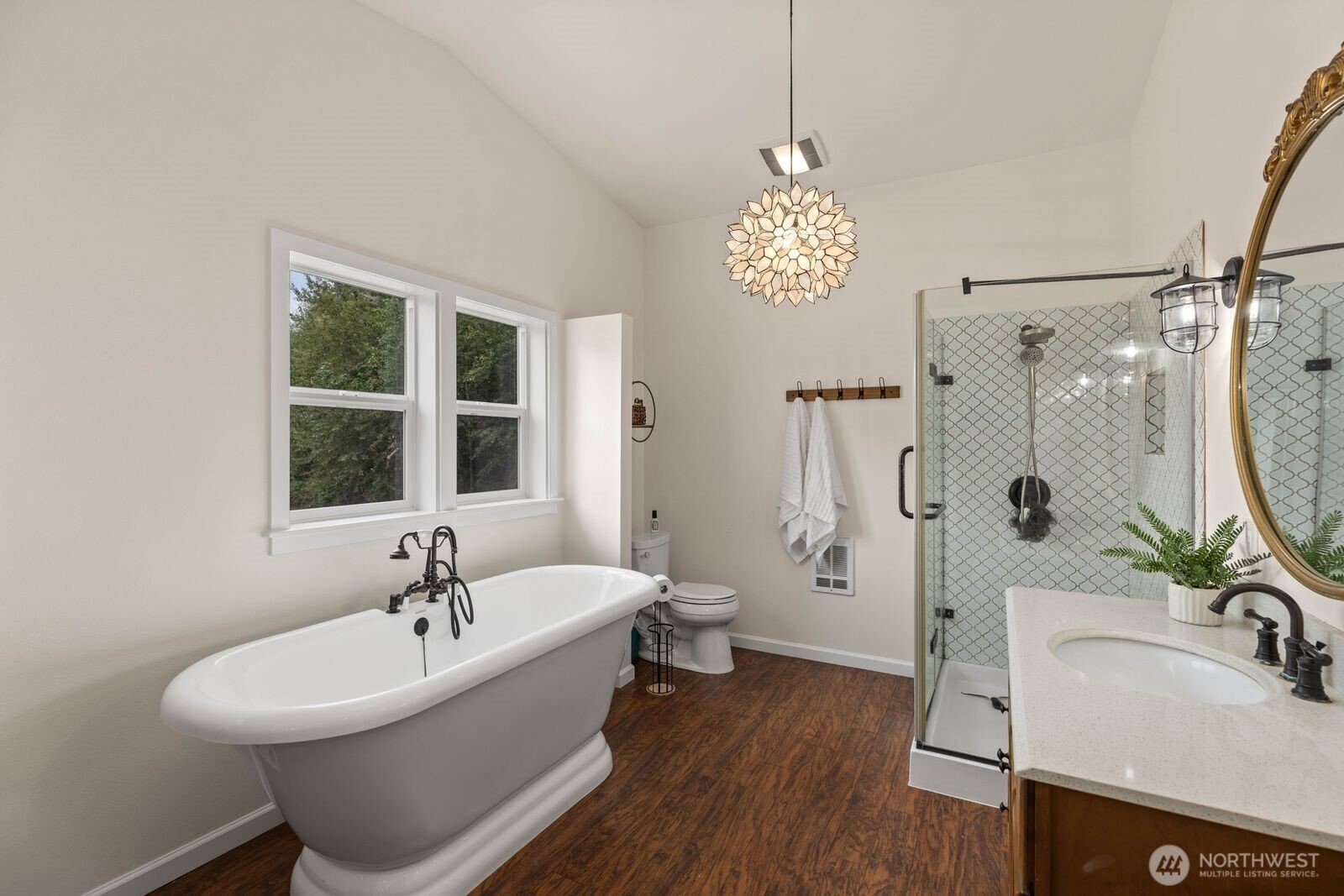 13724 Whites Road Property Photo 19