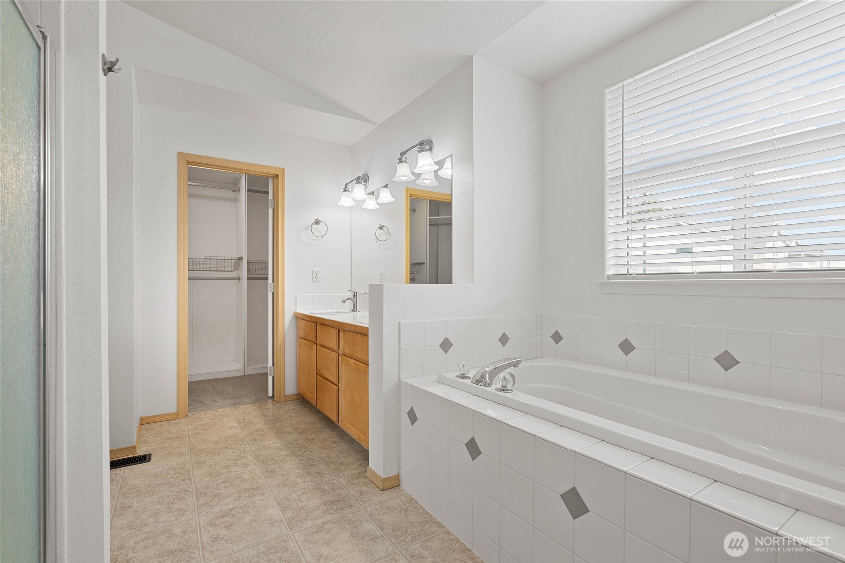 11324 176th Avenue Property Photo 20
