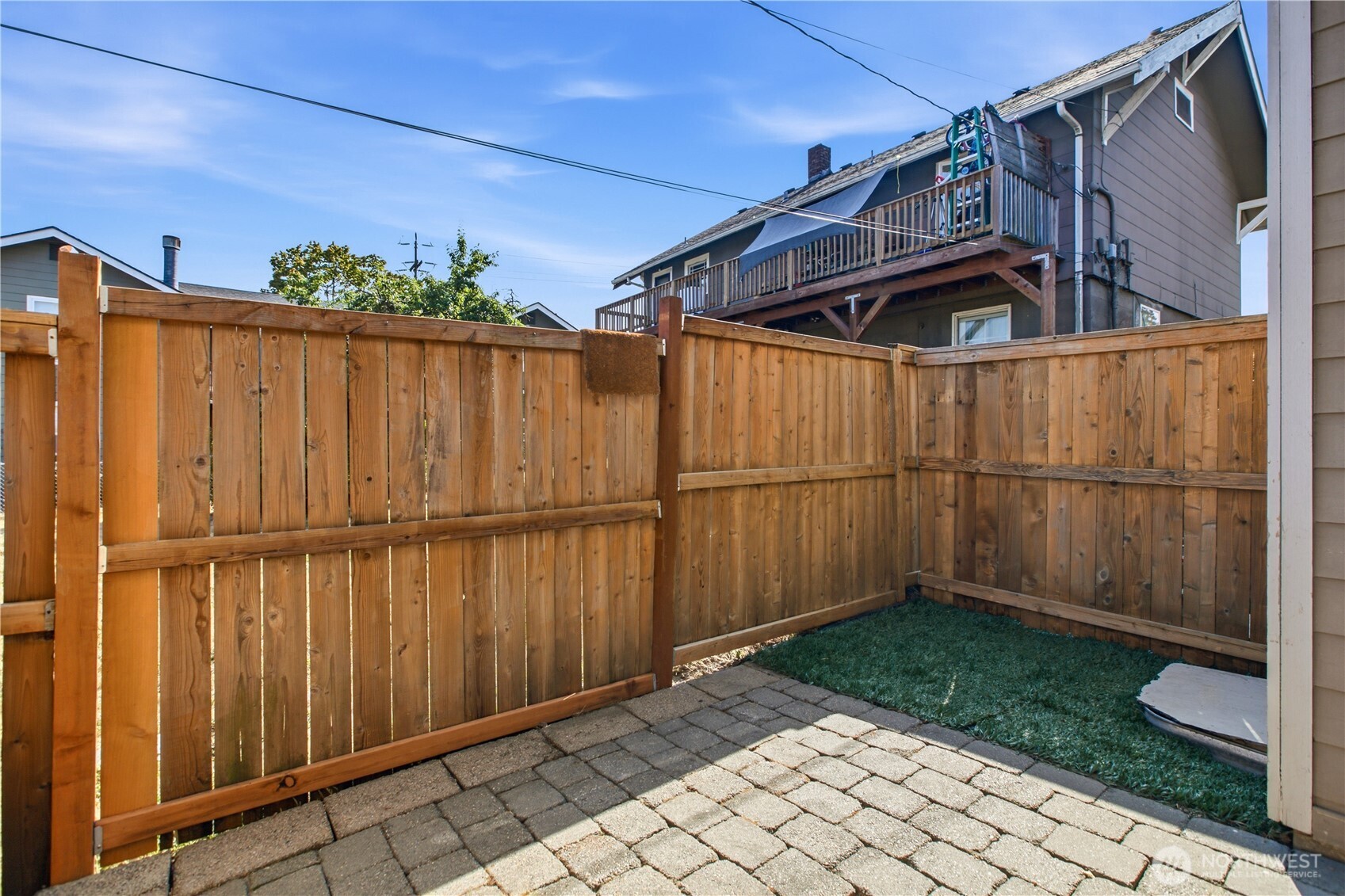 1939 I Street C Property Photo 16