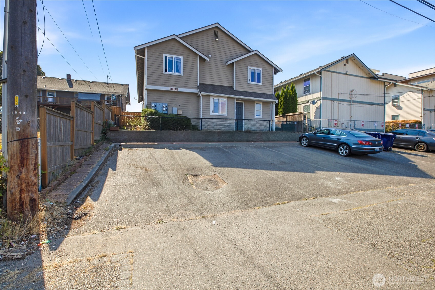 1939 I Street C Property Photo 21
