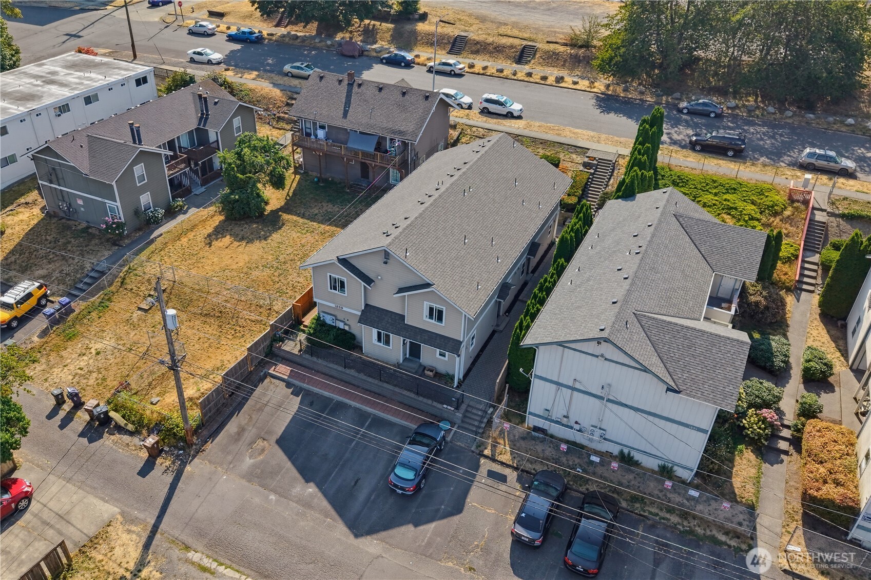 1939 I Street C Property Photo 28