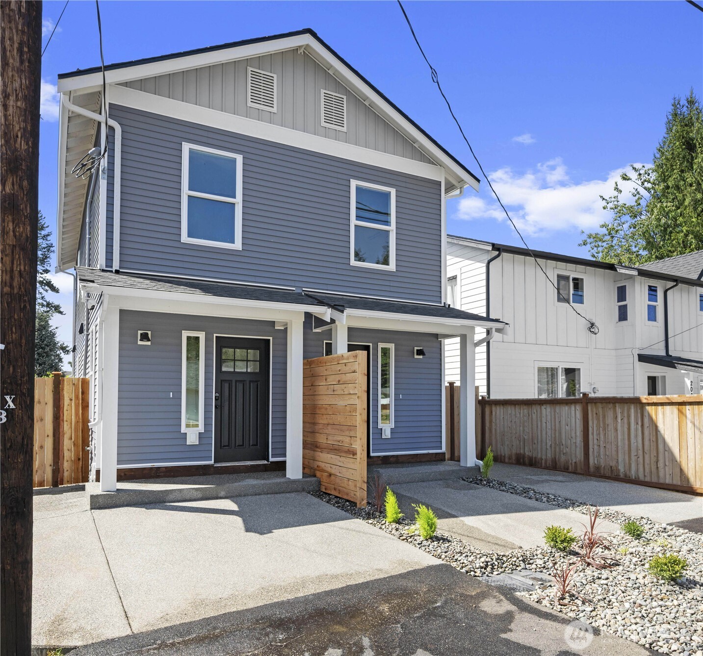 202 S Alder Avenue A Property Photo 1