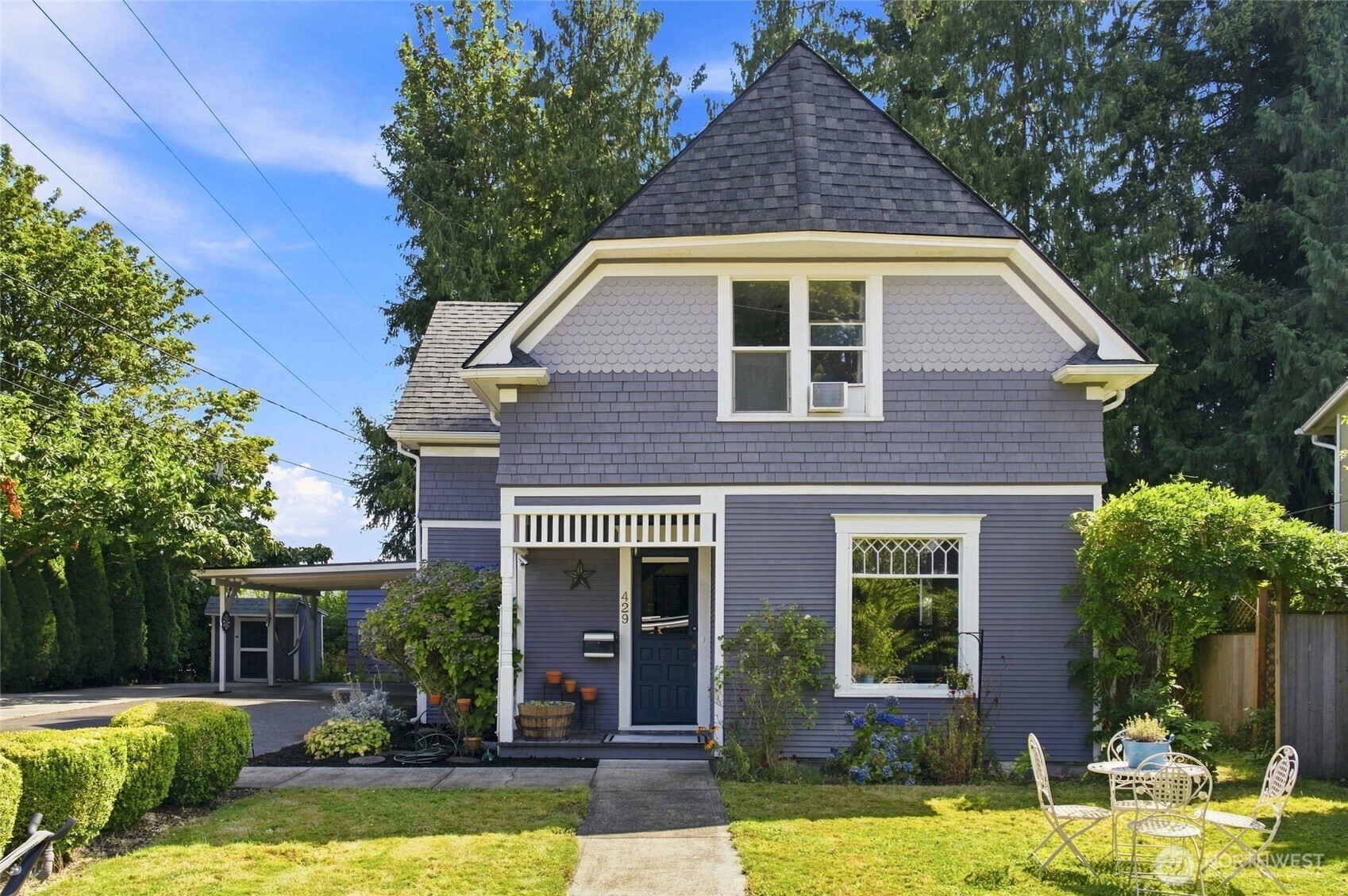 429 Cedar Avenue Property Photo 2