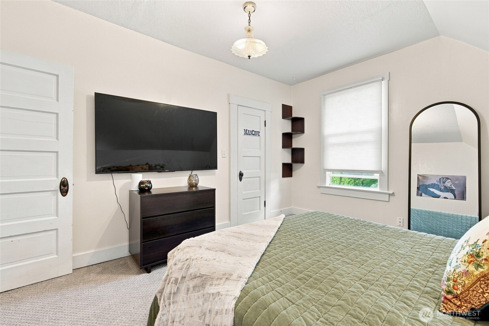 429 Cedar Avenue Property Photo 24