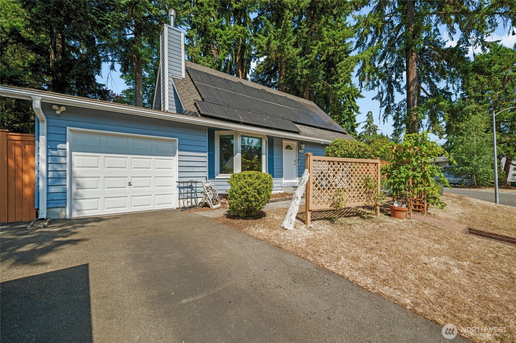 12086 Ne 137th Court Property Photo 2