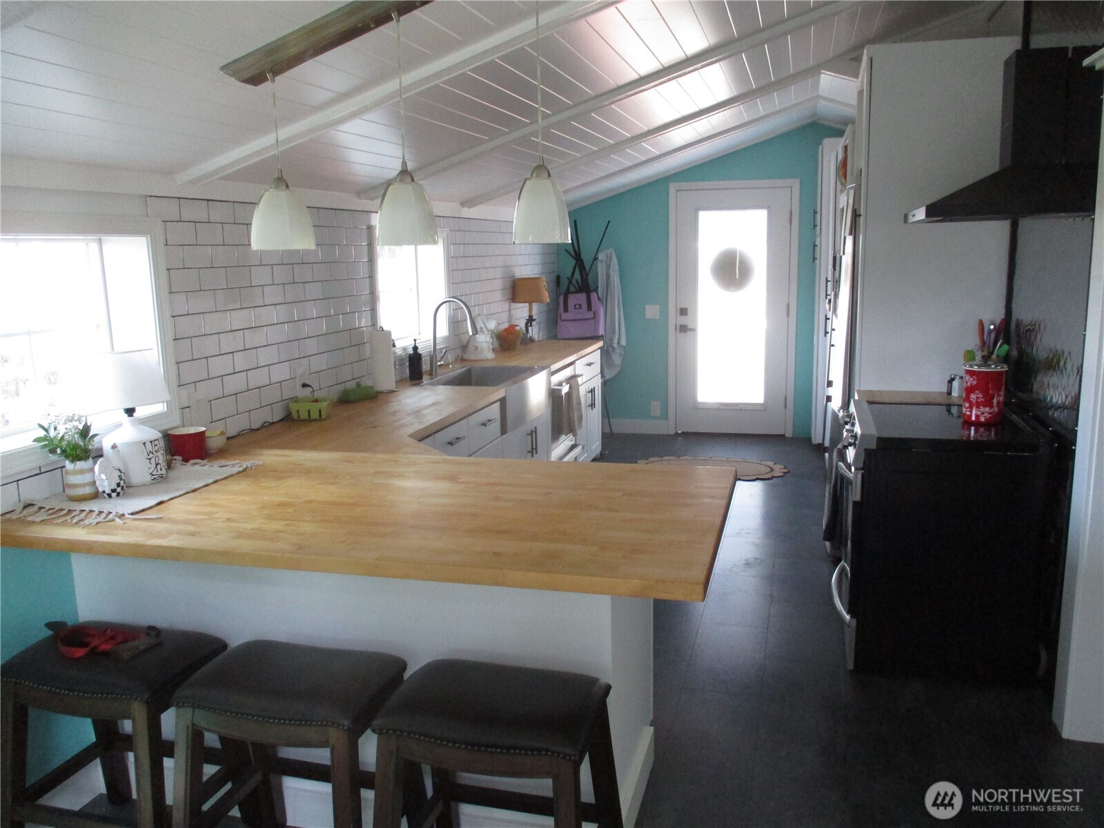 1278 Belle Street Property Photo 4