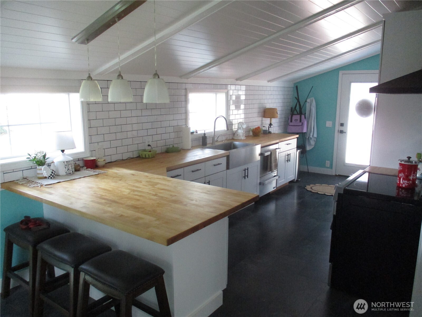 1278 Belle Street Property Photo 5