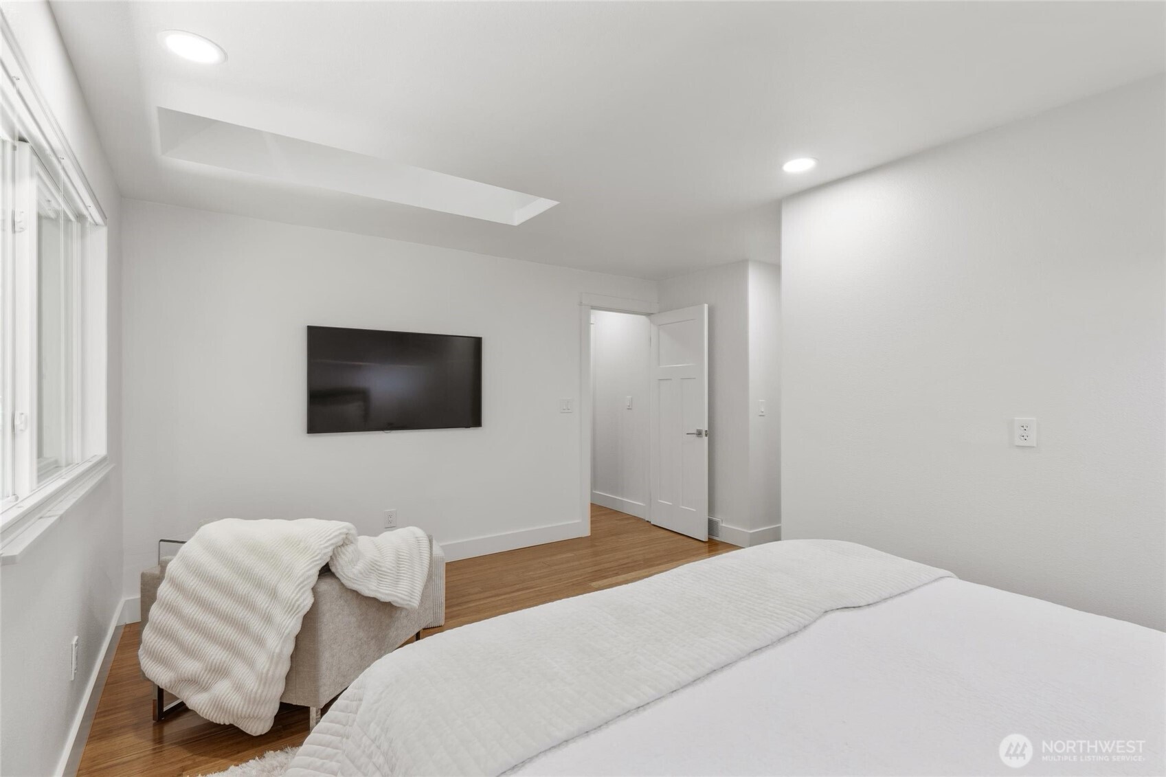 2202 Sahalee Drive Property Photo 17