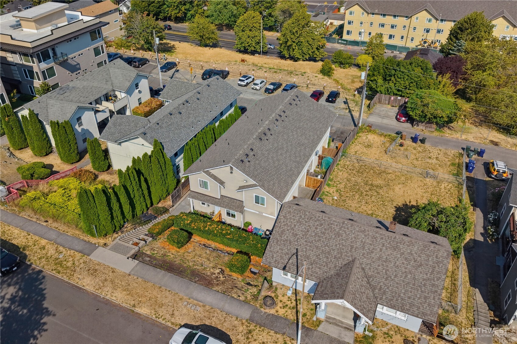 1939 I Street B Property Photo 8