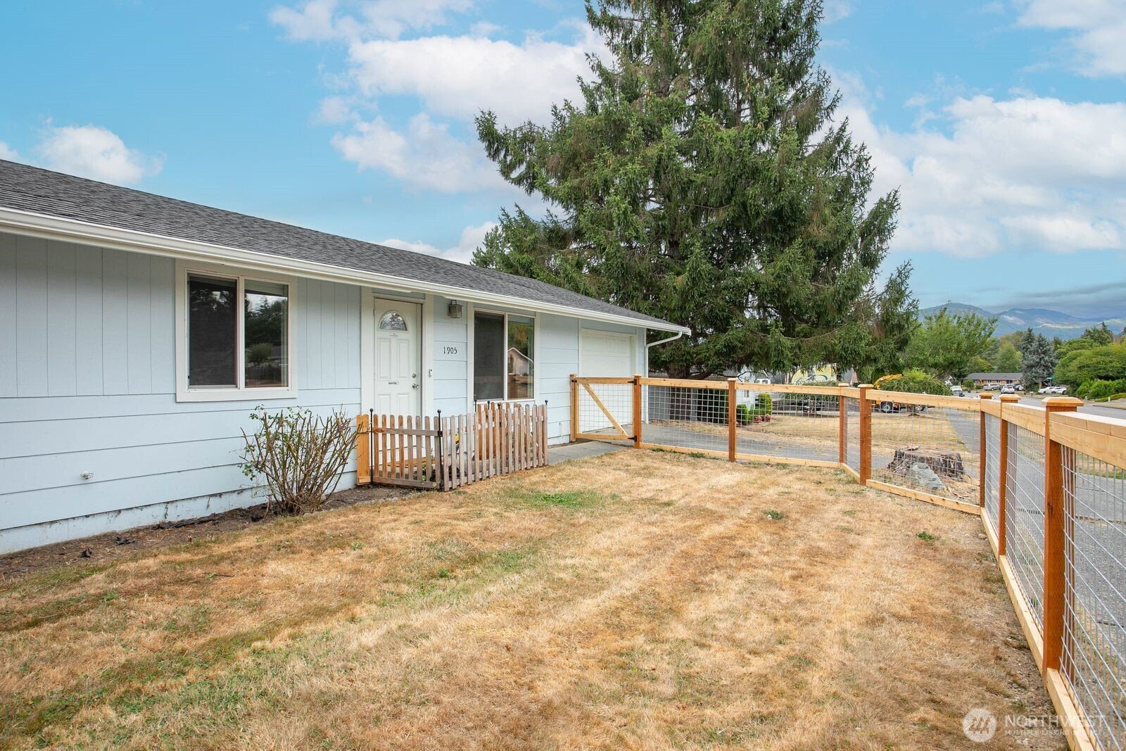 1905 E Belair Drive Property Photo 24