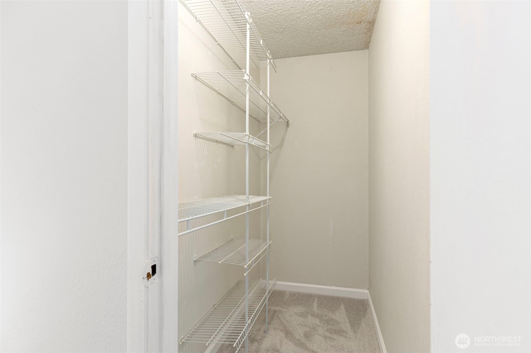 2920 Aegean Boulevard Property Photo 28