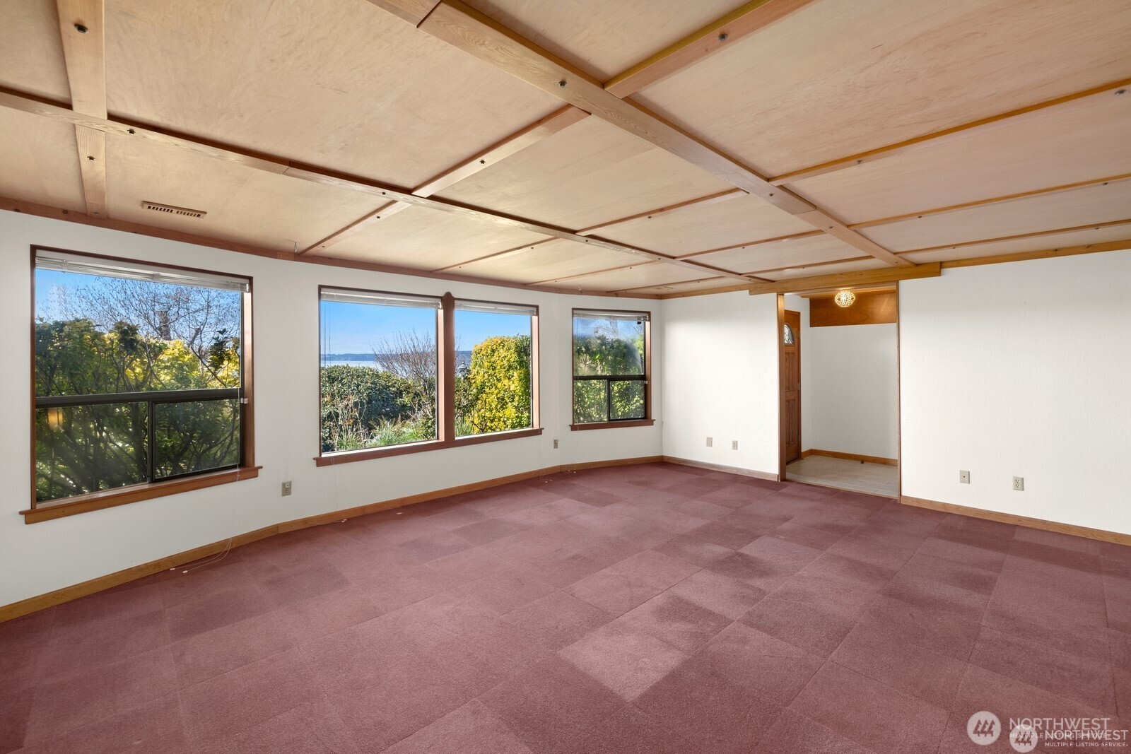 7821 East Side Drive Property Photo 17