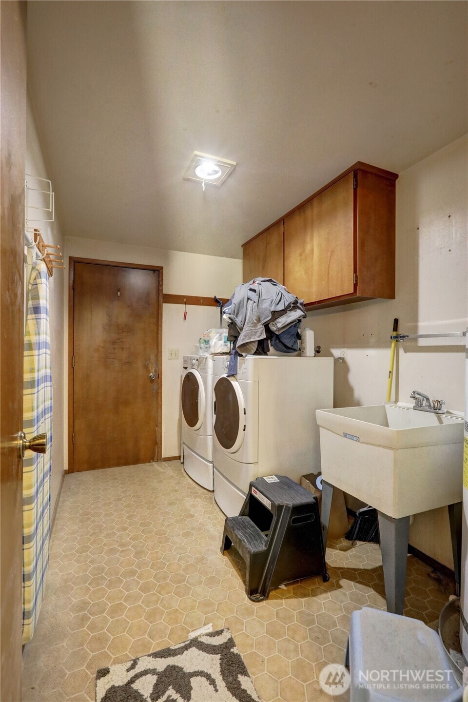 4205 Regency Place Property Photo 13