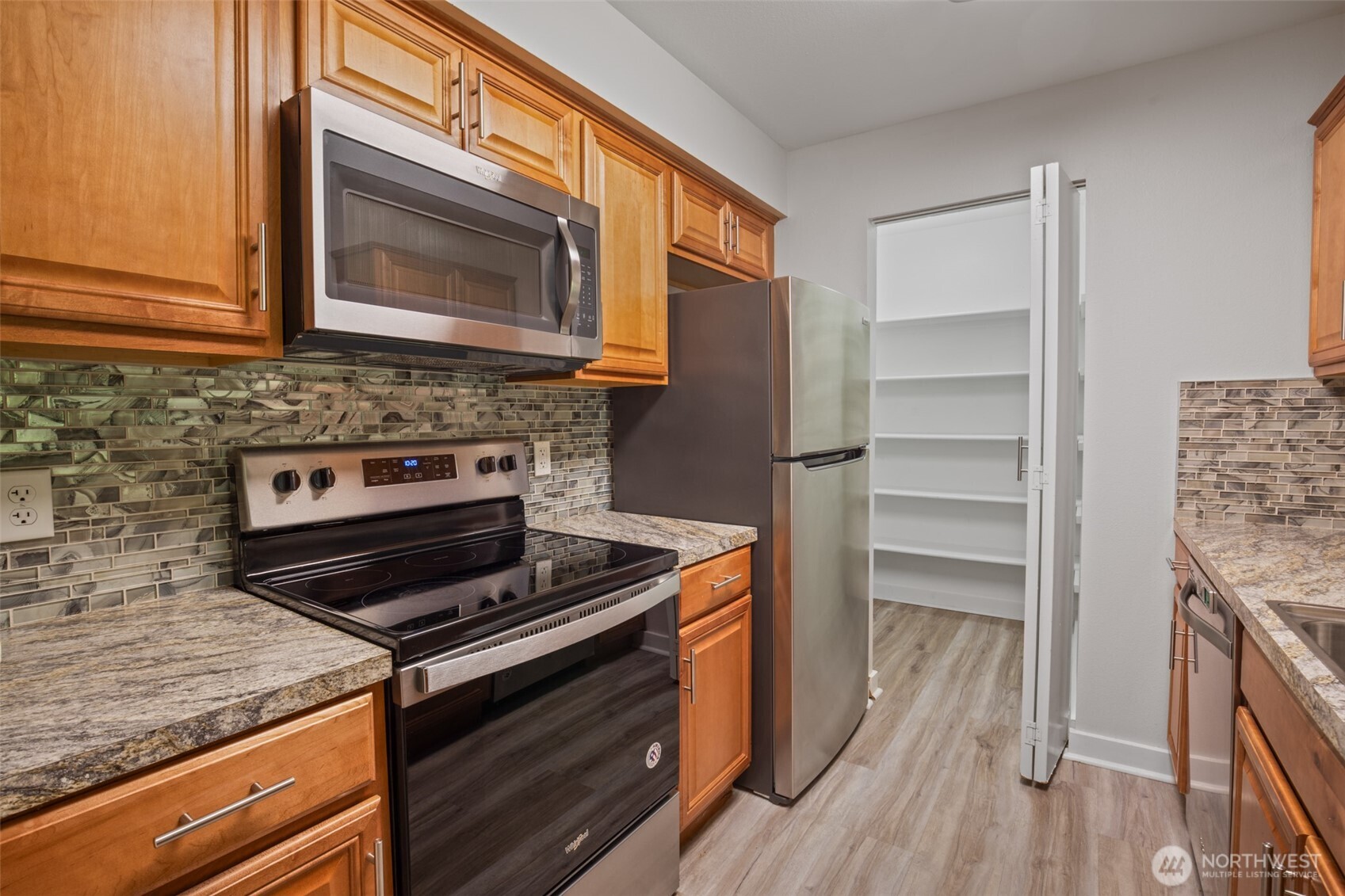 12423 Harbour Pointe Boulevard V202 Property Photo 6