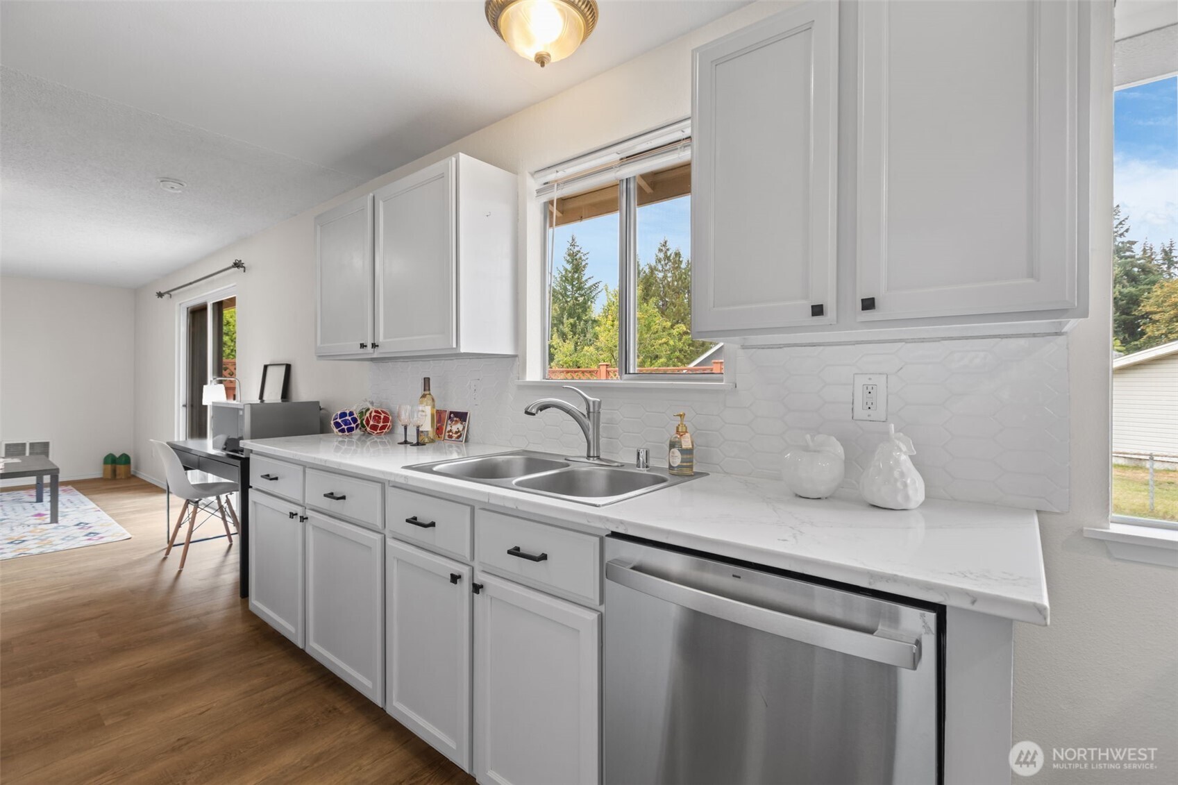 3000 Ruby Court Property Photo 8