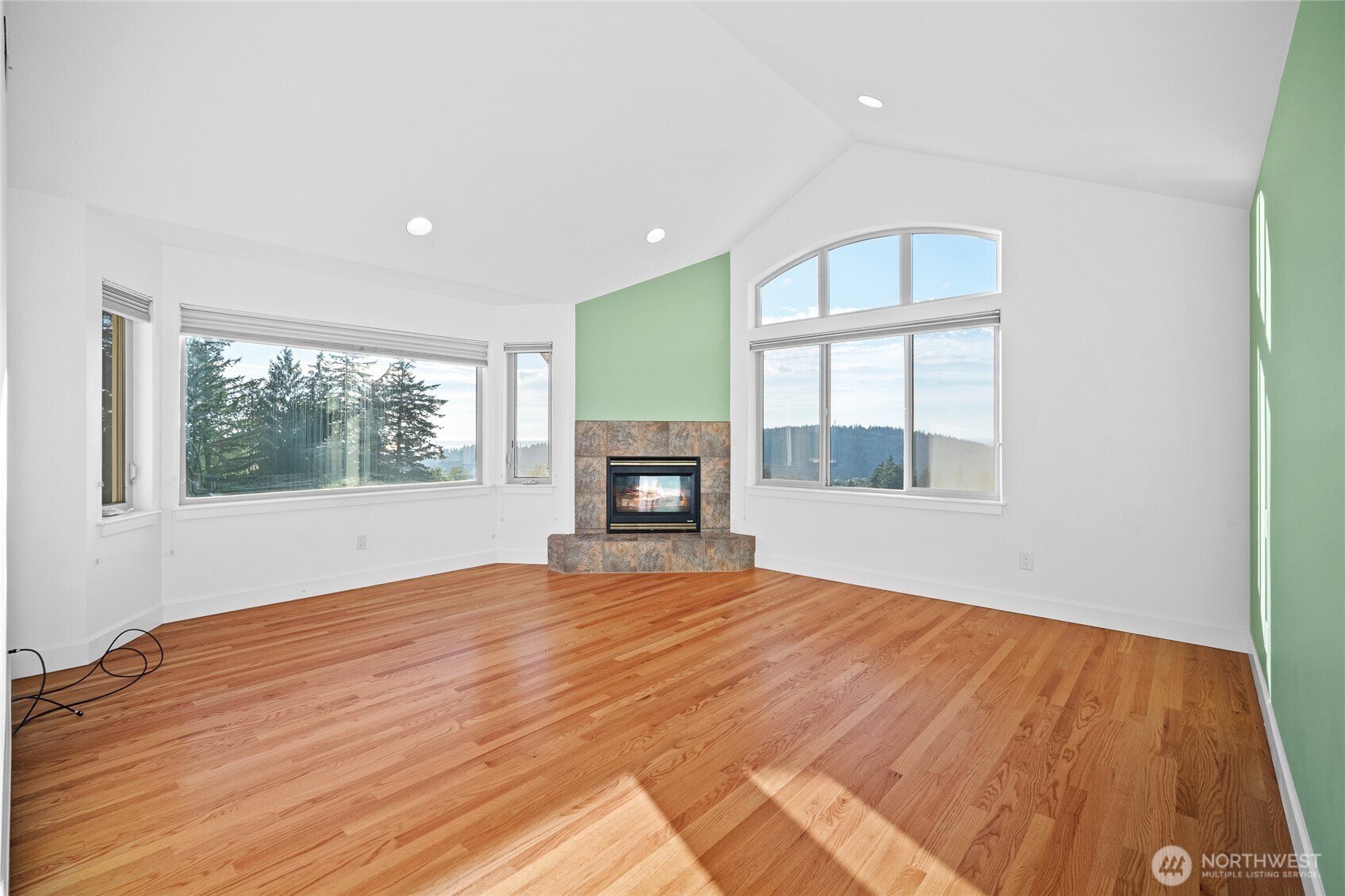 1015 Lone Tree Court Property Photo 26