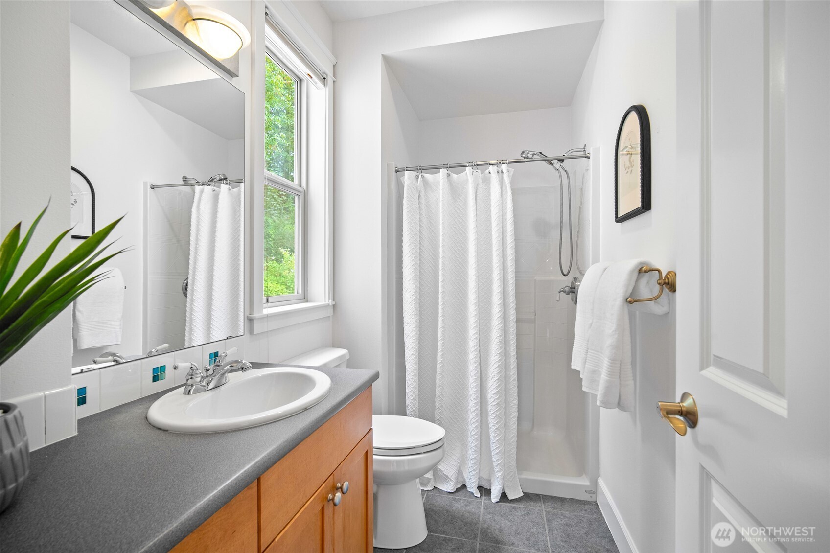 1015 Lone Tree Court Property Photo 32