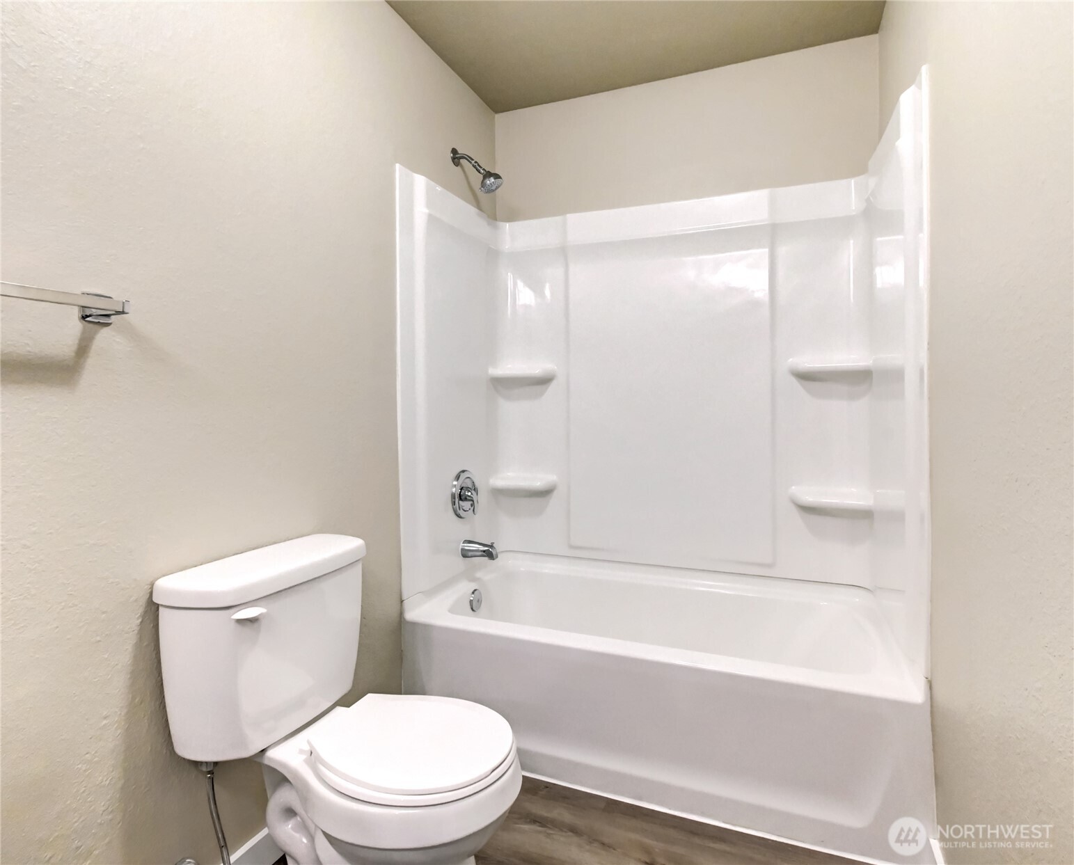 1102 8th Street 6 Property Photo 15