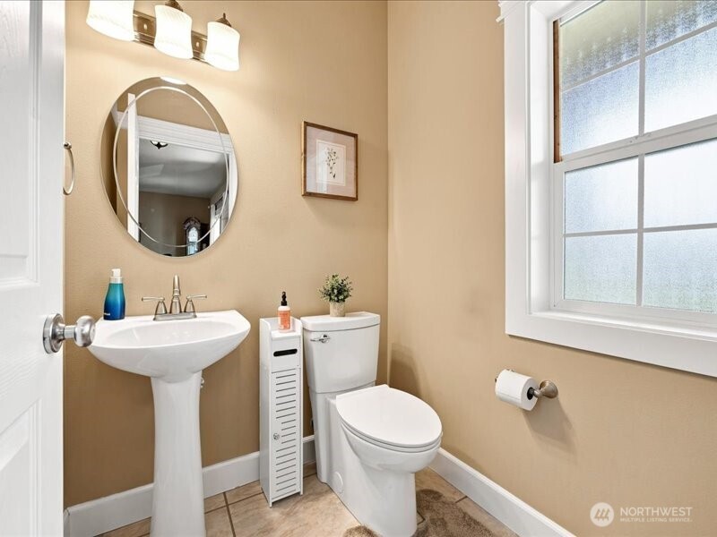 1421 N Road 59 Property Photo 8