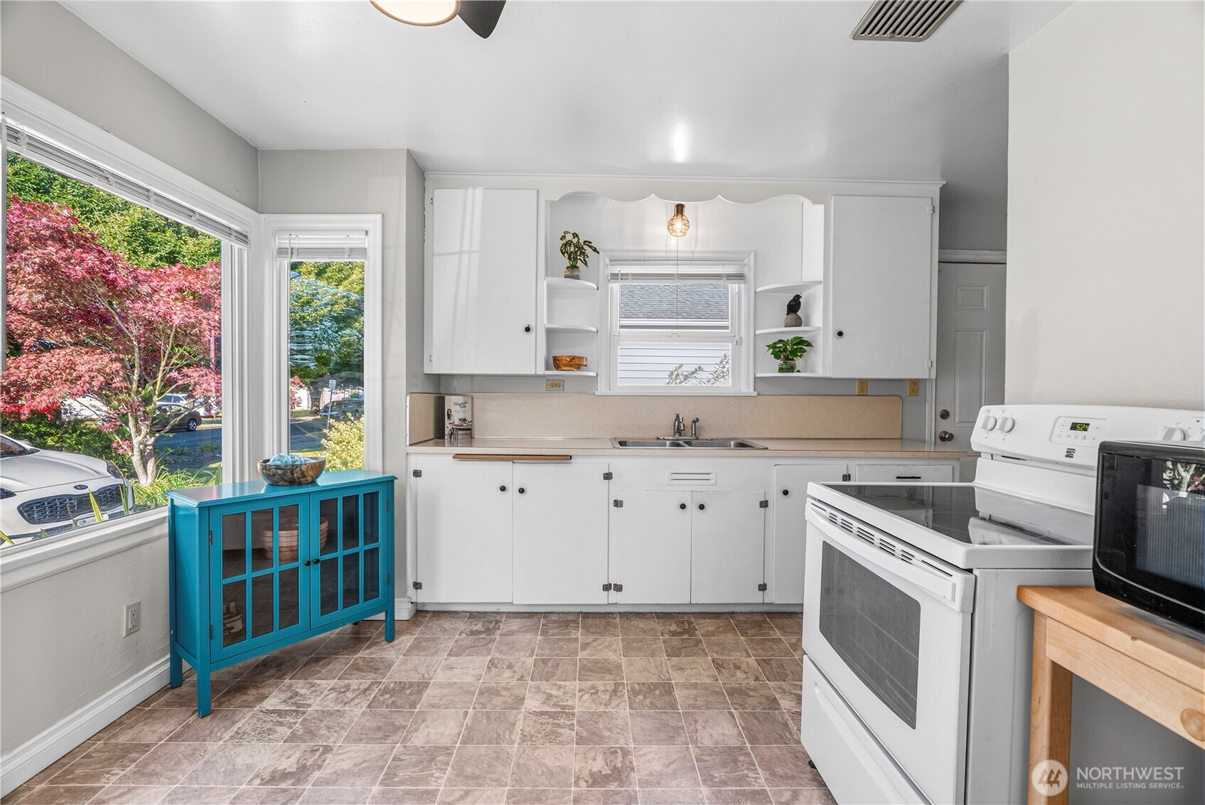 3129 Fir Street Property Photo 14